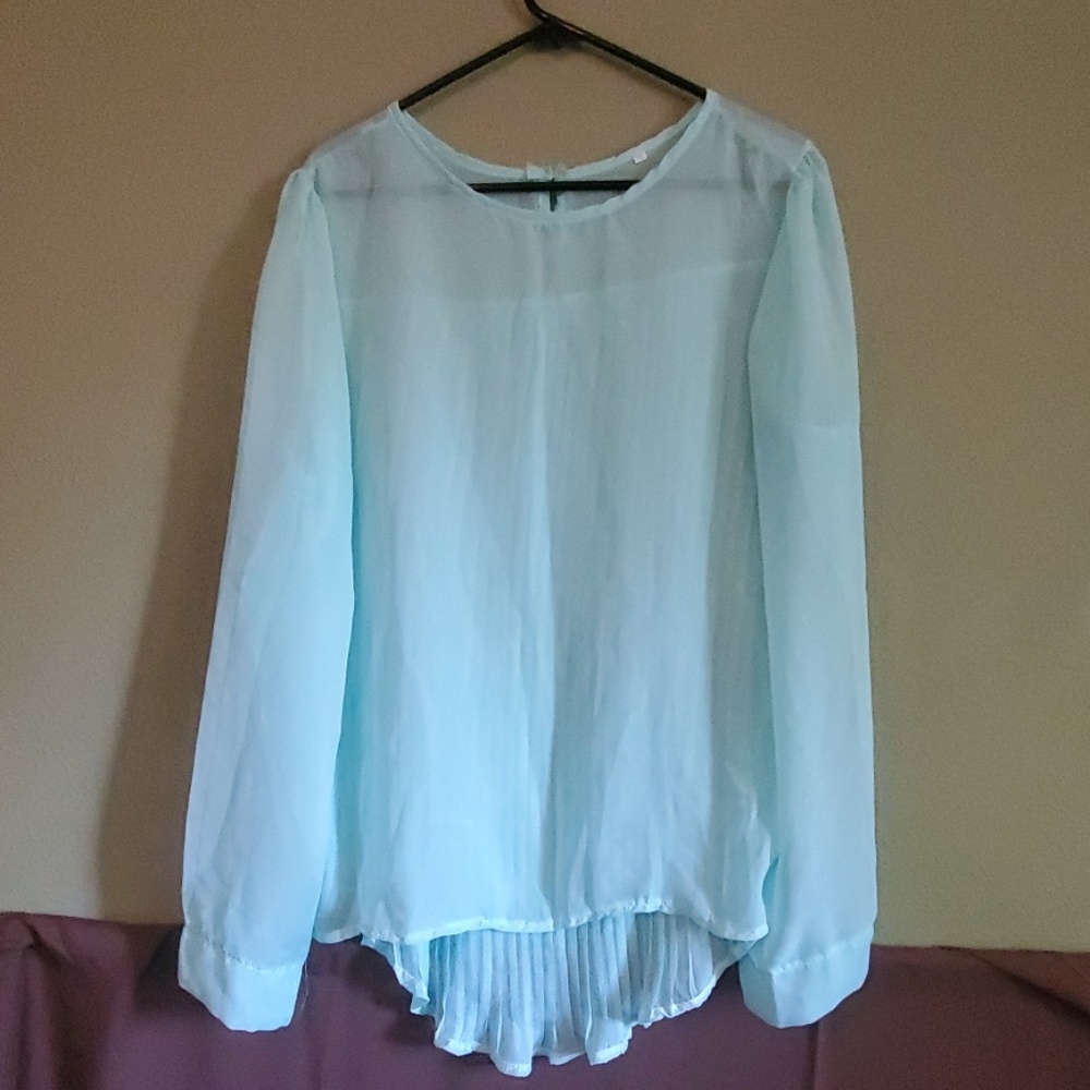Beautiful blouse!
